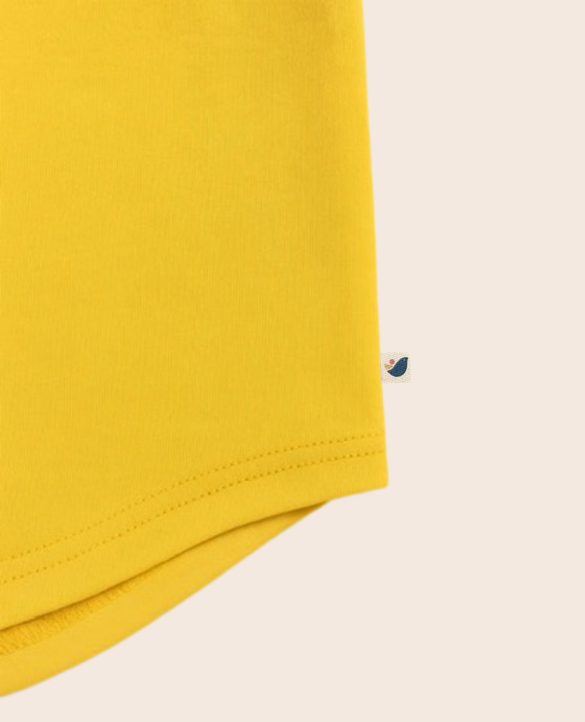 the-all-day-tee-in-canary 4