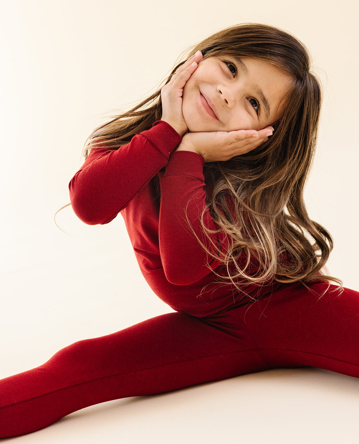 holiday-ultimate-pajama-set-in-crimson 4