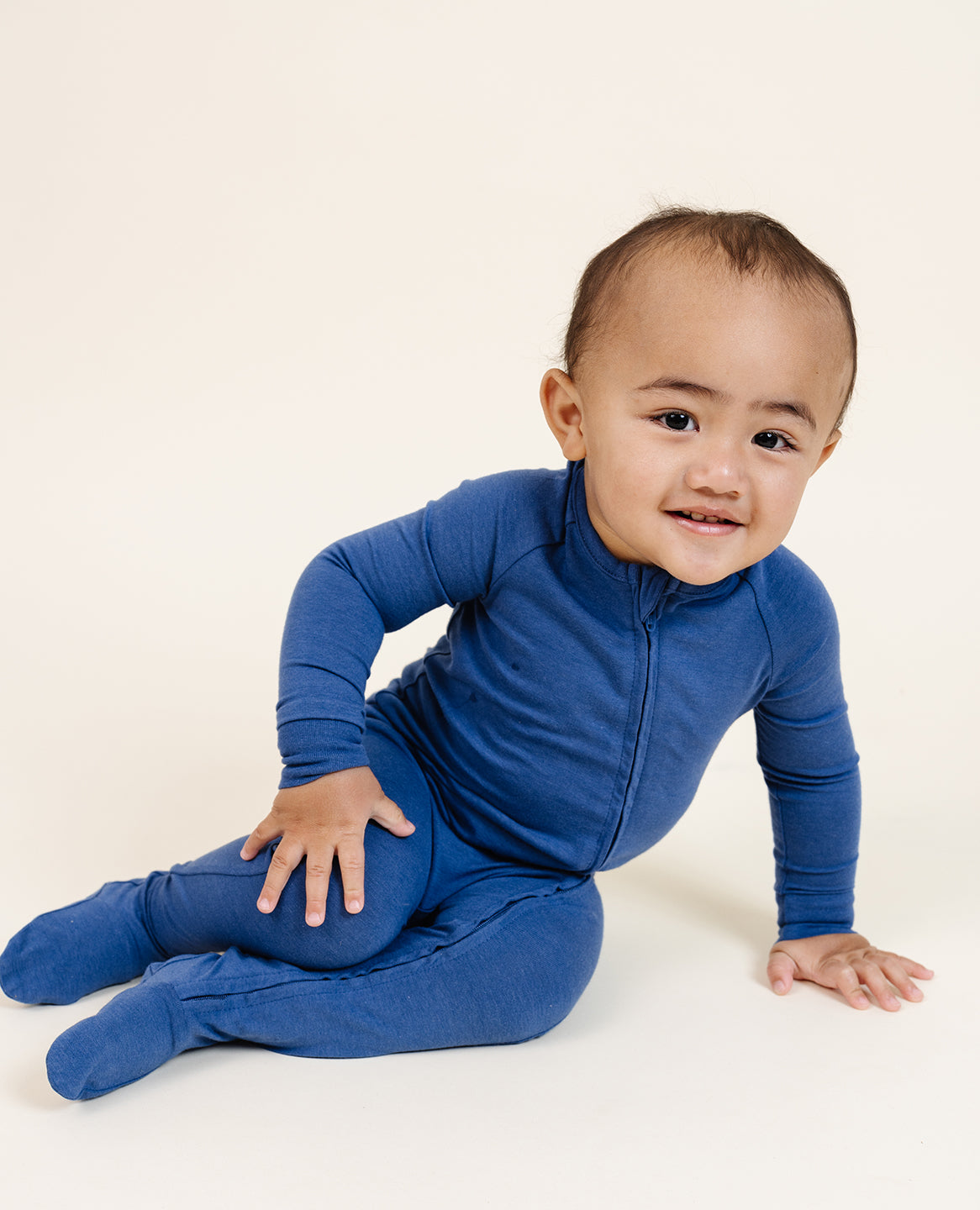 ultimate-zip-footie-in-aegean 4