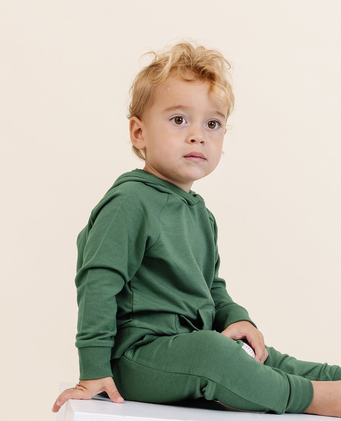 the-coziest-jogger-in-moss 4