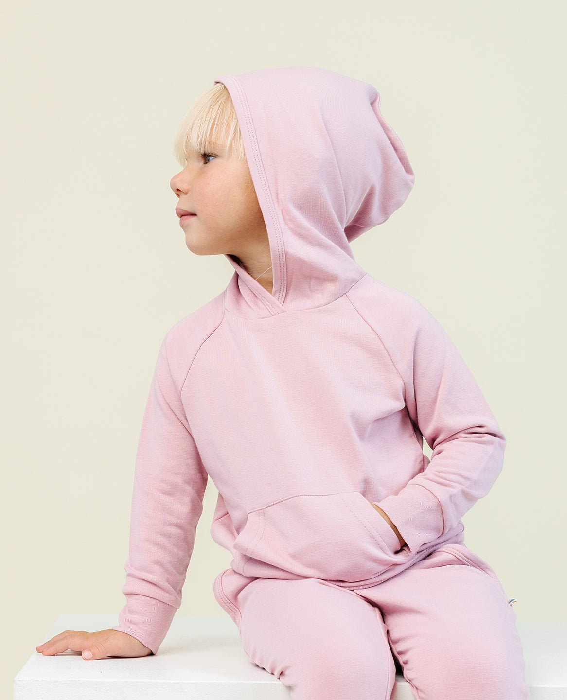 the-coziest-hoodie-in-flamingo 4