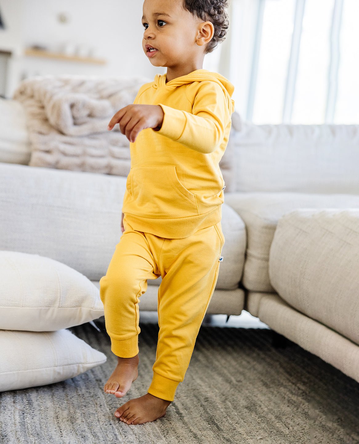 the-coziest-jogger-in-canary 5
