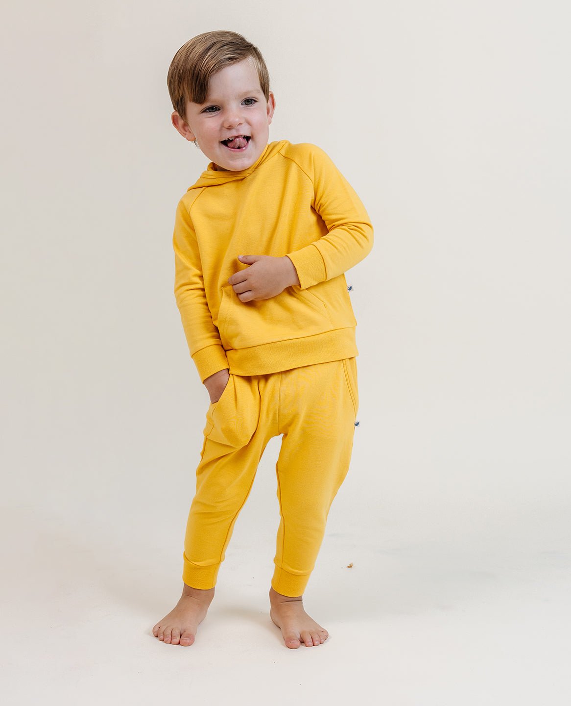 the-coziest-jogger-in-canary 2