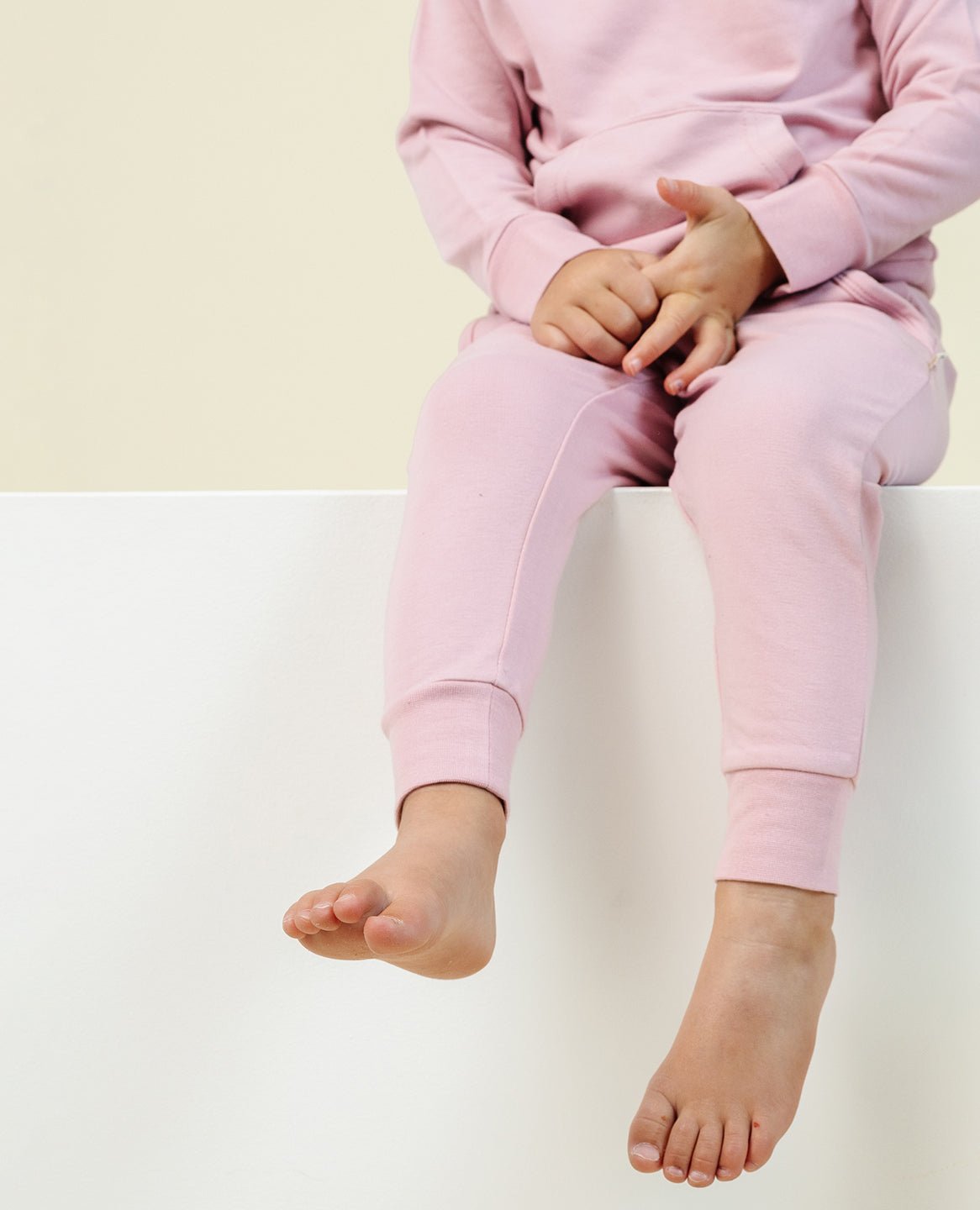 the-coziest-jogger-in-flamingo 1