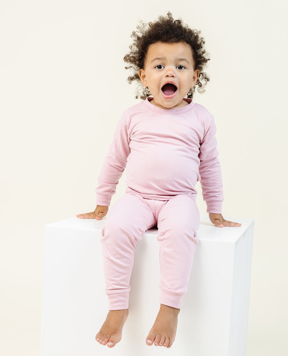 ultimate-pajama-set-in-flamingo 2