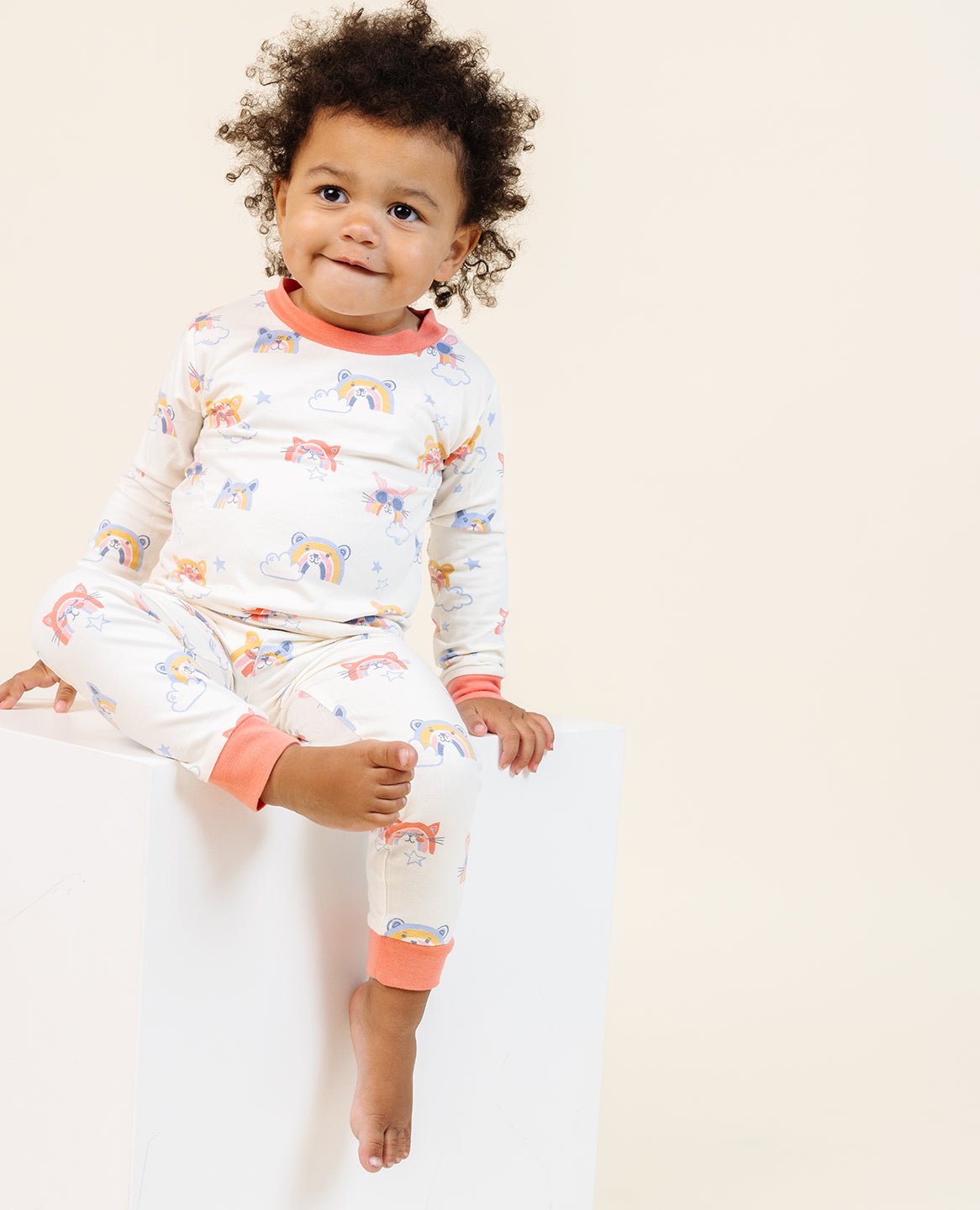 ultimate-pajama-set-in-rainbow-critters 2
