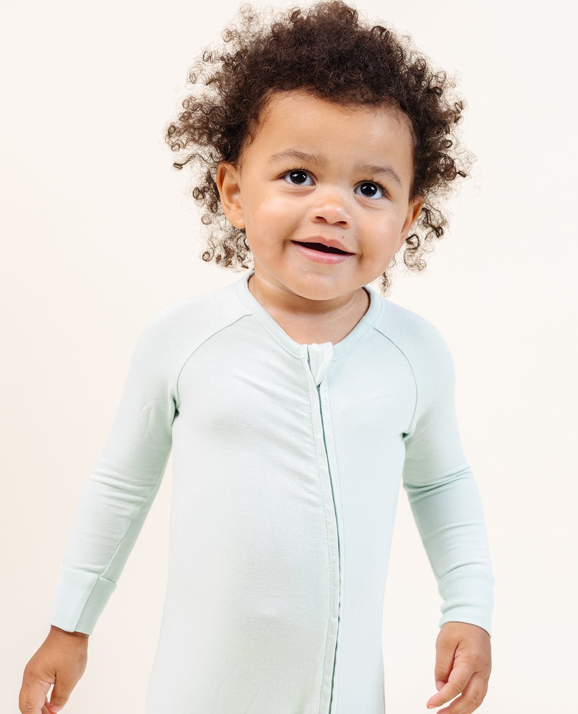 ultimate-zip-footie-in-pistachio 3