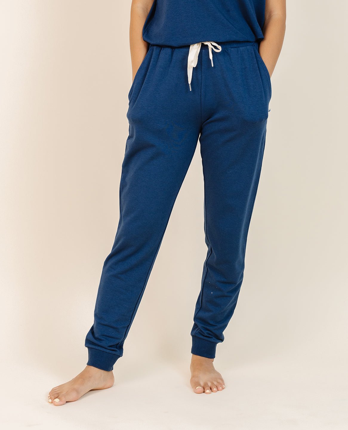 women-s-coziest-jogger-in-space 1