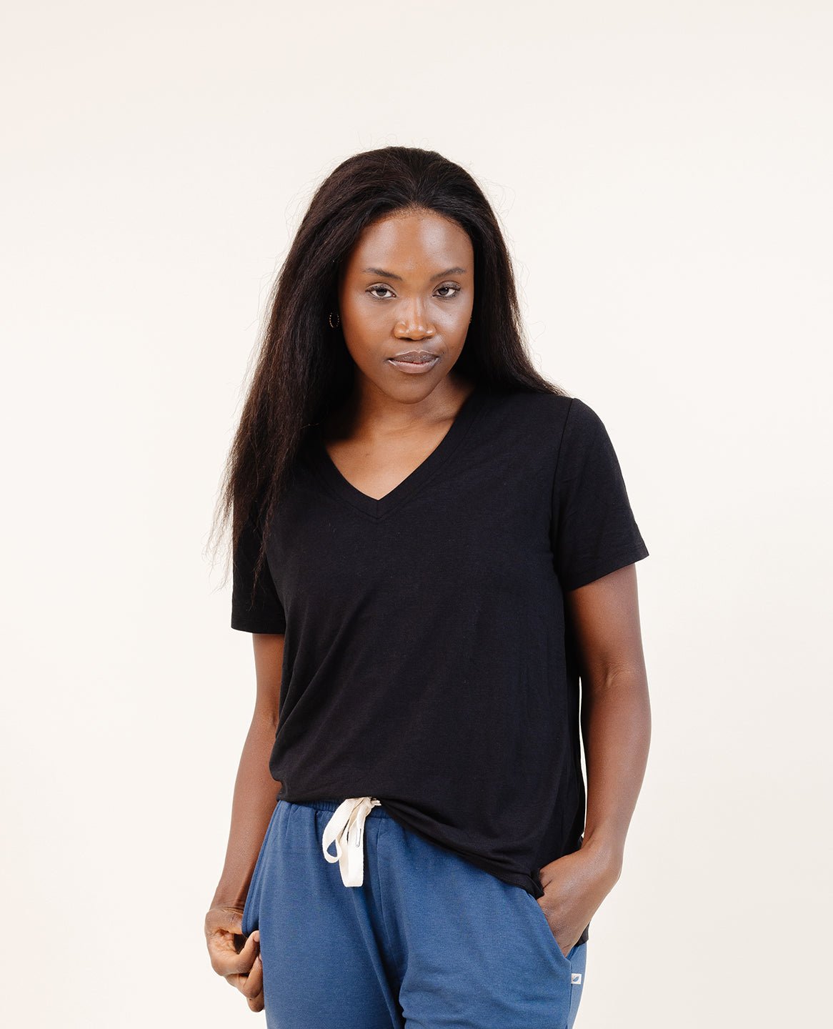 women-s-essential-tee-in-ink 1