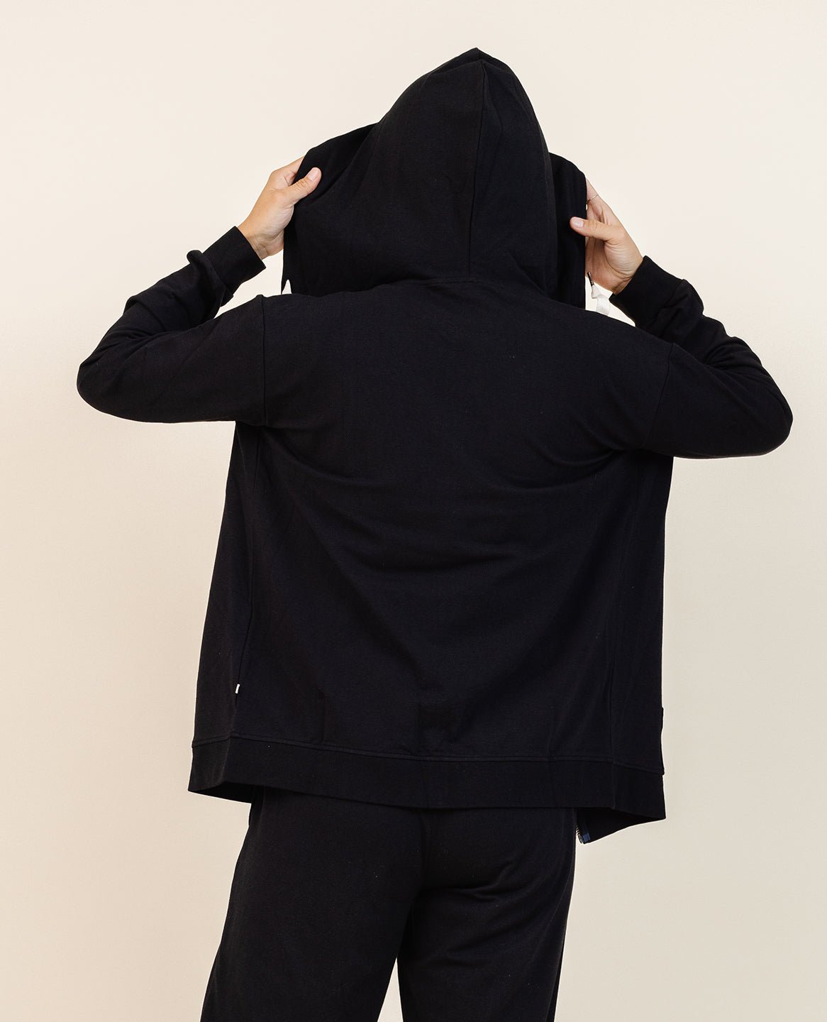 women-s-zip-hoodie-in-ink 2