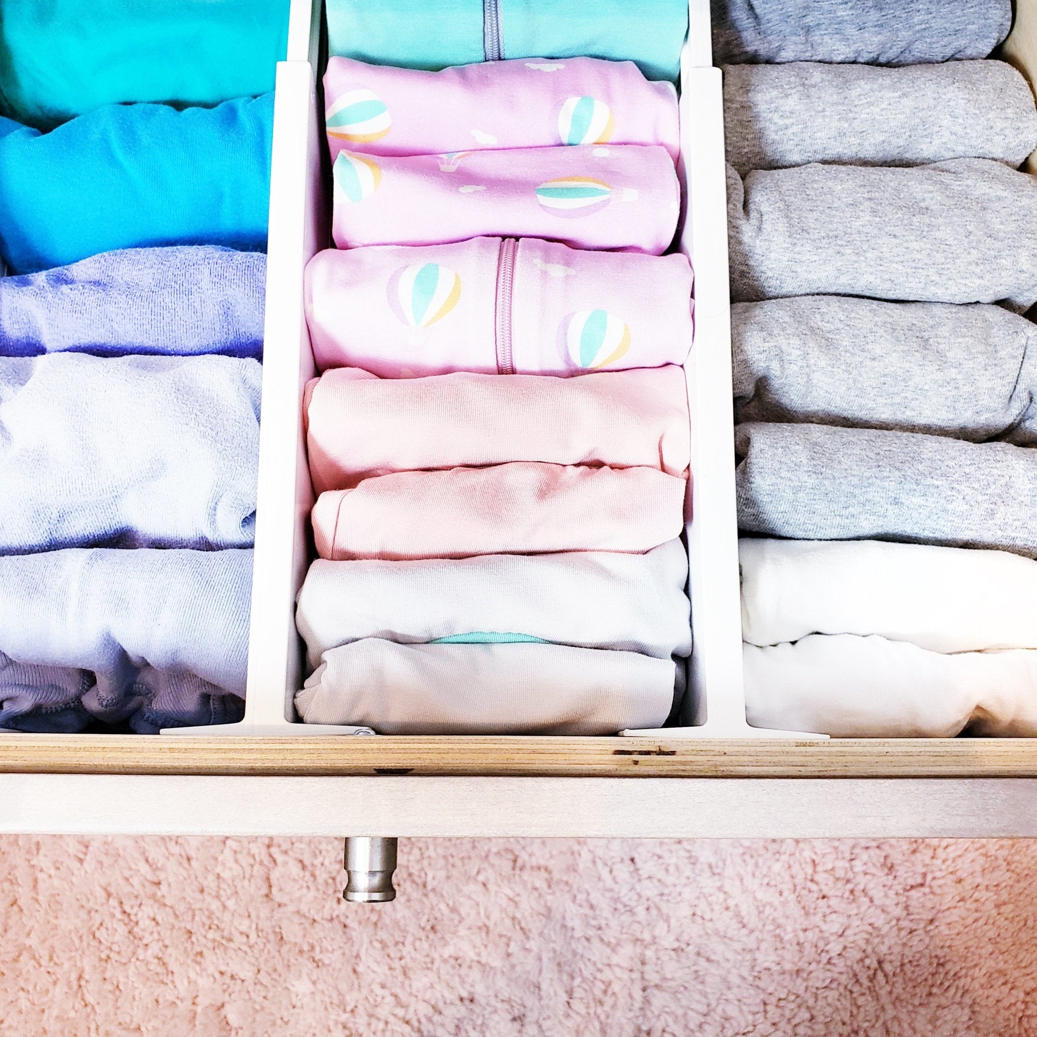 How to Organize your Kid’s Clothes Like a Pro - Wear Lark